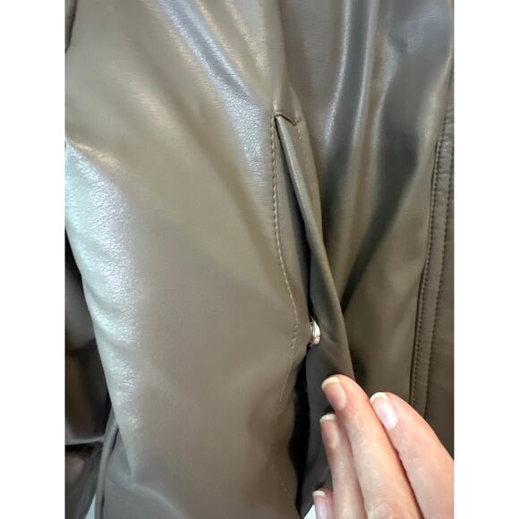 Stand Studio Fran Faux Fur Bomber Jacket Brown Size 6 NWT Free People - Picture 8 of 12